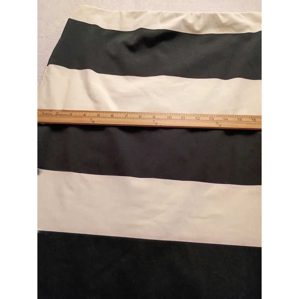 Jennifer Lopez Black White Striped Pencil Skirt Midi Bodycon Stretch Size L NWOT